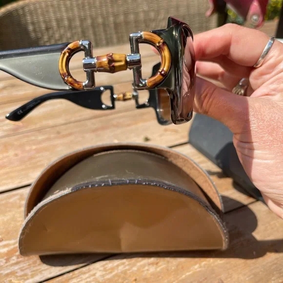 Gucci sunglasses - Picture 2 of 4